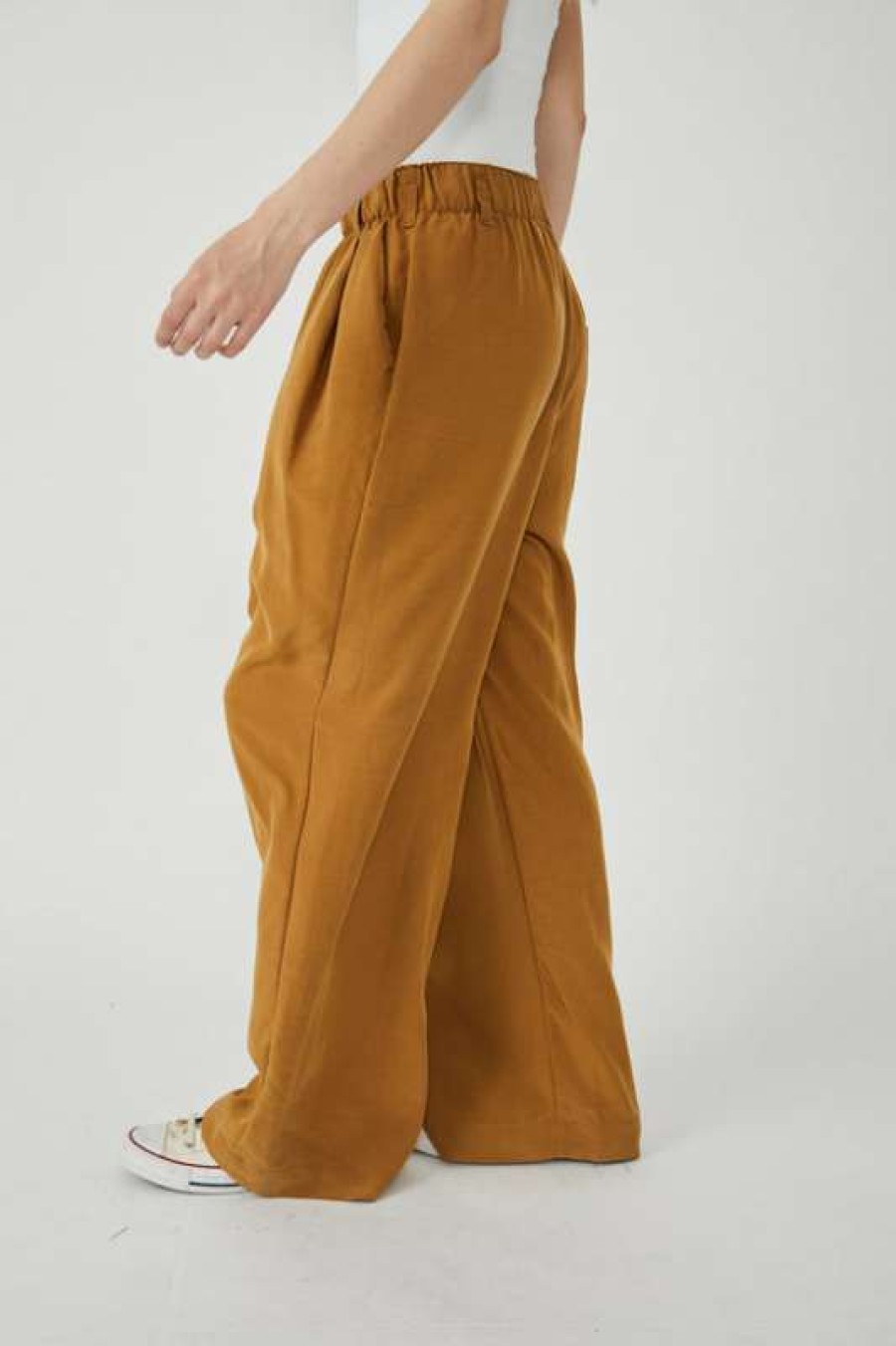 Pants * | Diaphanous Free People: Nothing To Say Pleated Trouser Tiger Eye